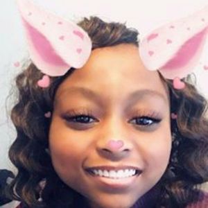 Meet your Posher, Shantay